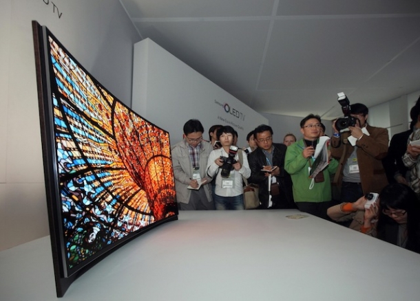 television-oled-curva-samsung