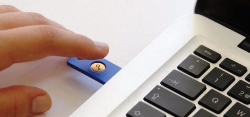 llave-usb-seguridad-para-facebook